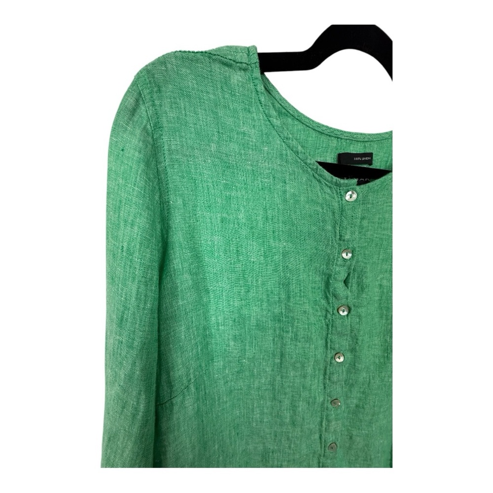 Tahari Emerald Button-Down Blouse - image 5